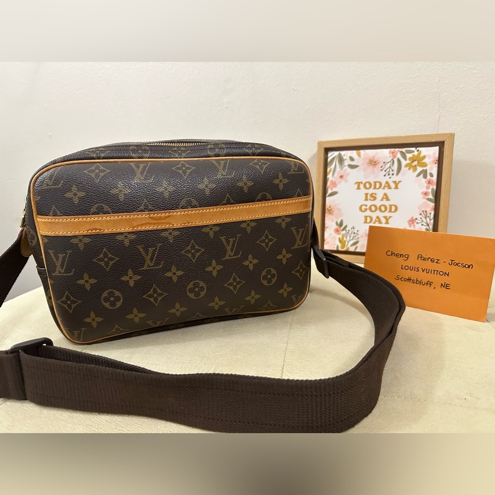 Monogram Reporter Bag (Louis Vuitton)